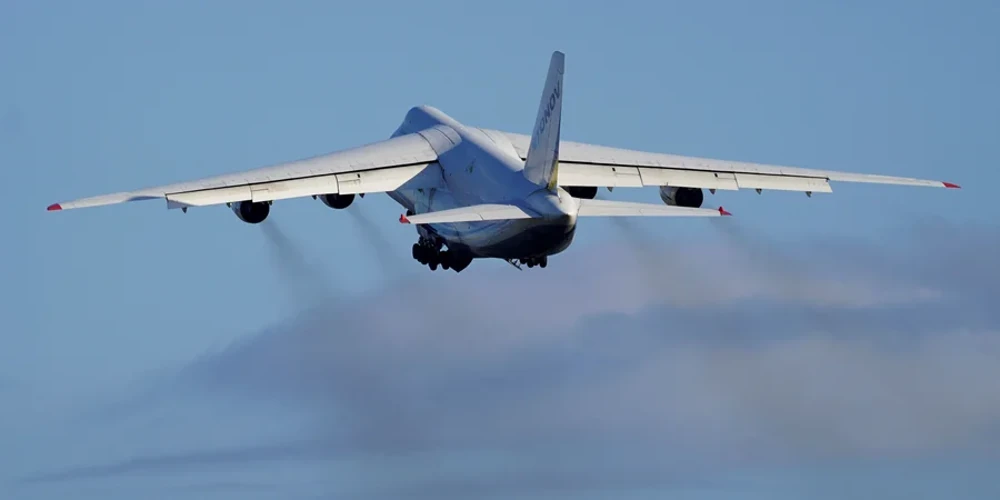 У Лейпцигу біля українського Ан-124 на смузі виявили дрон із детонатором: що підтверджено