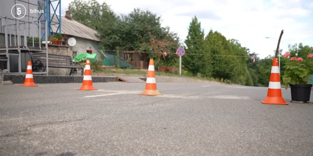 Хроніка в’їзду до Феофанії: від шлагбаума 2004 року до знесення огорожі у 2026-му