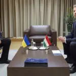 Зеленський і Мадяр під час зустрічі на саміті ЄС